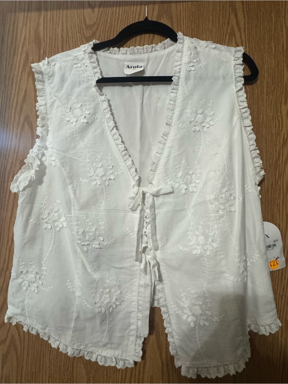 Actual Size 1X White Embroidered Sleeveless Tie-Front Top